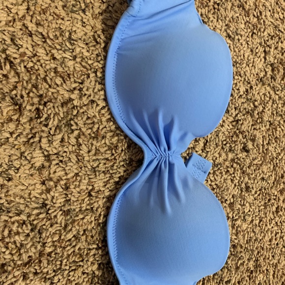 New Victoria’s Secret Bandeau Bikini and bottoms - Picture 6 of 6